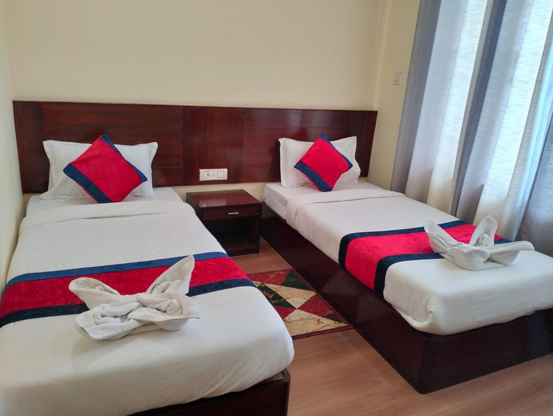 Deluxe Twin Bed