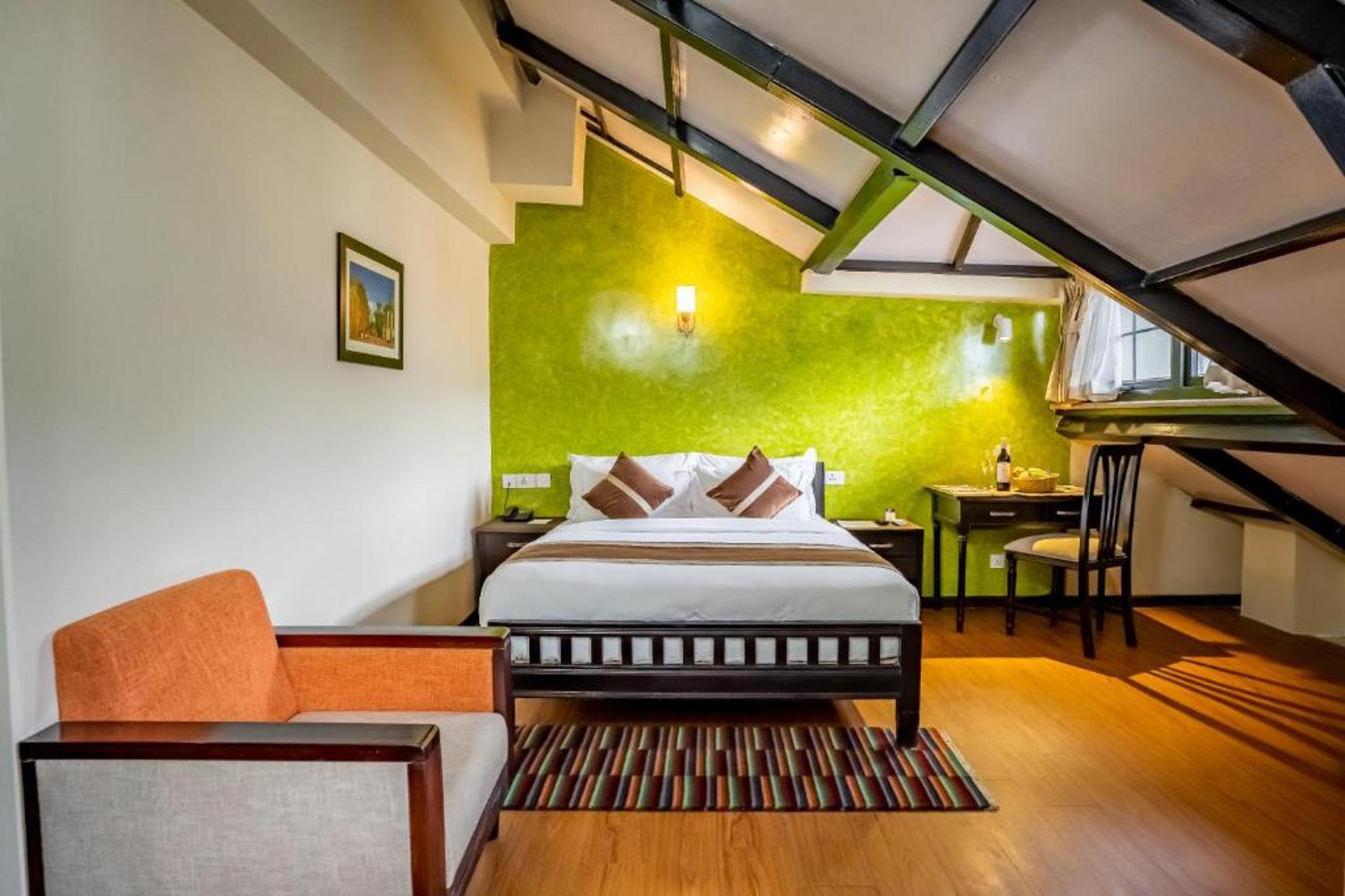 Sarowar Select Room