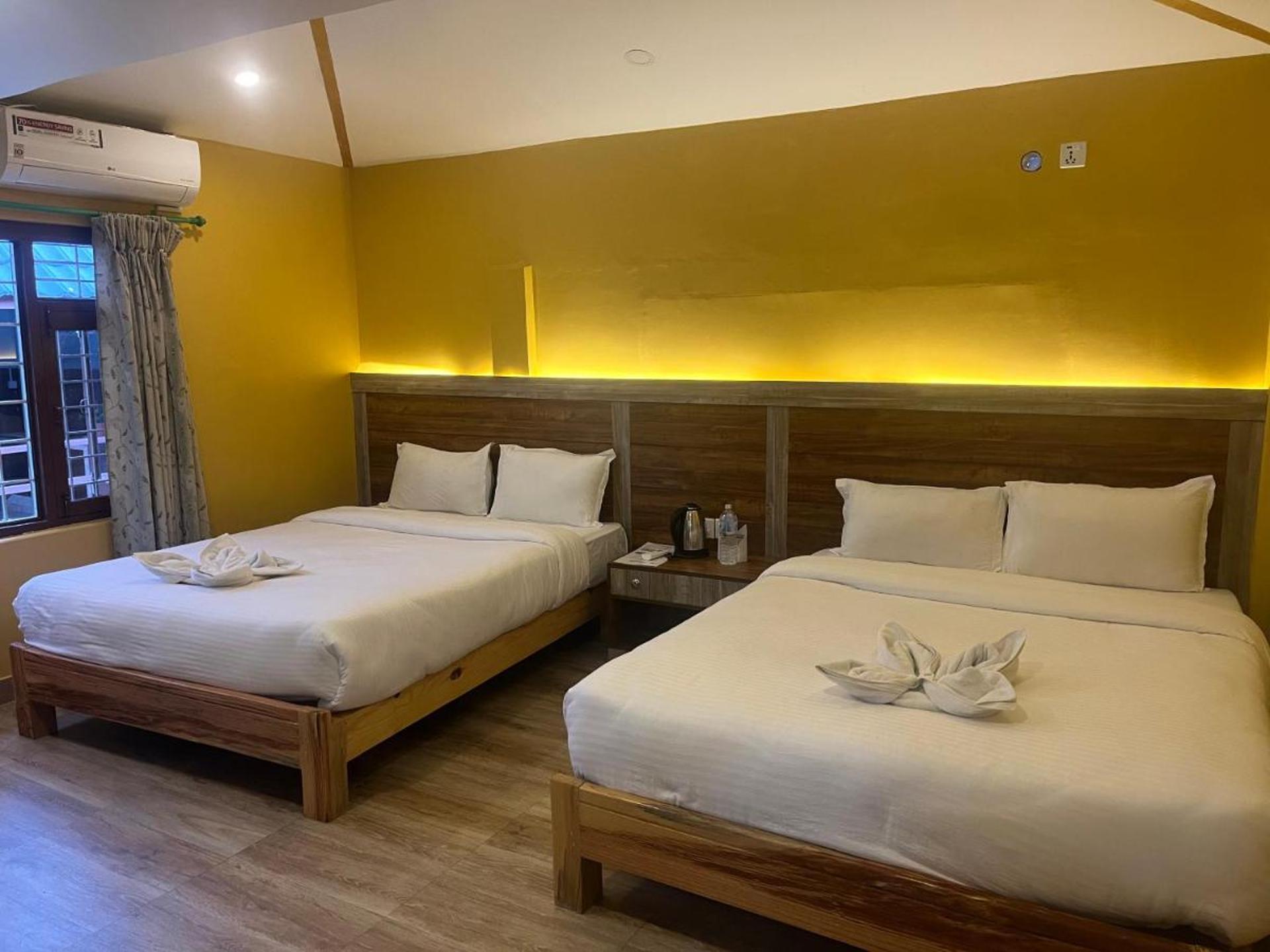 Deluxe Family Room