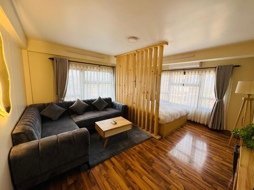 Ivanna Apartments Patan