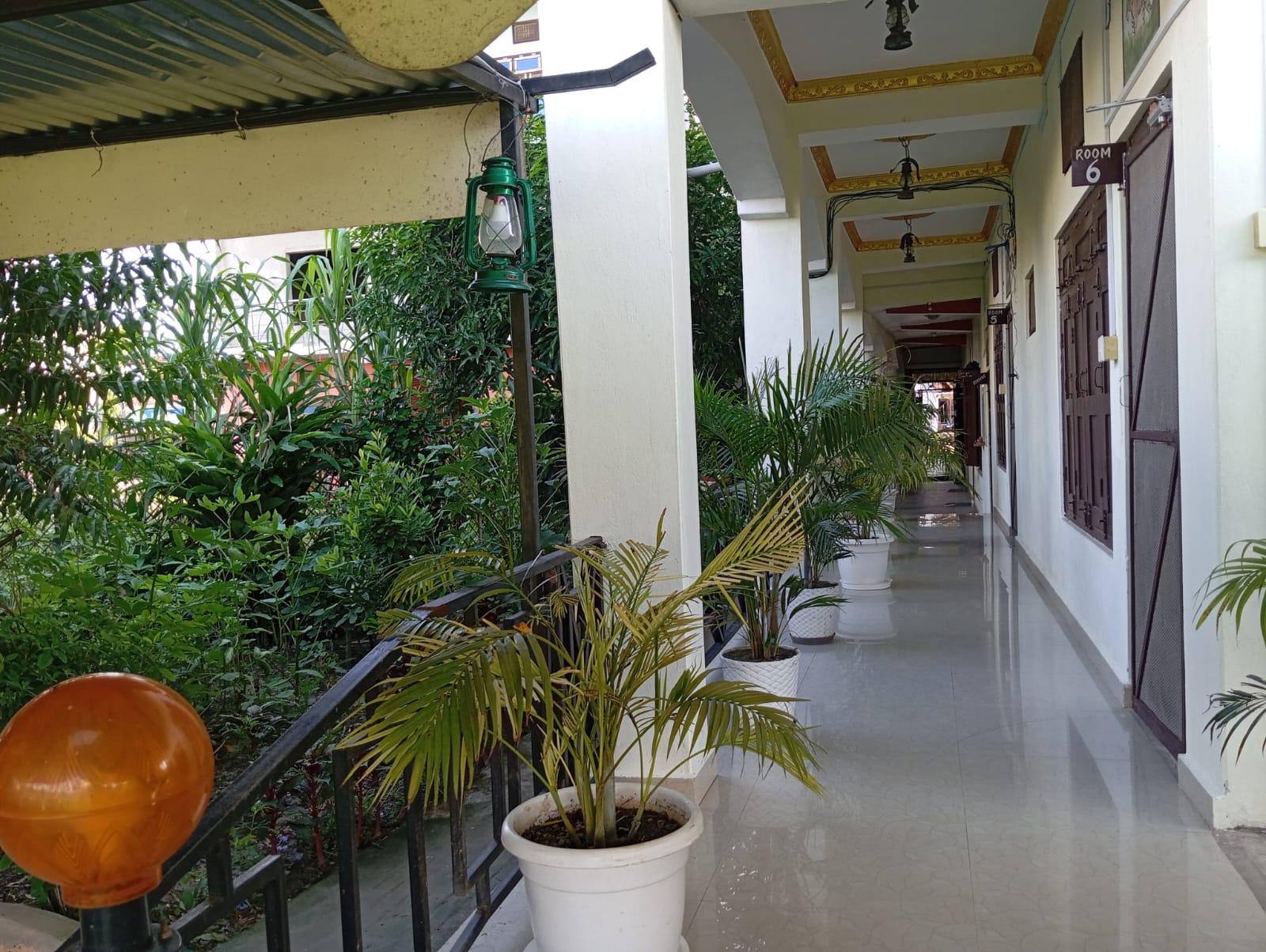 Thakurdwara Guest House🏠