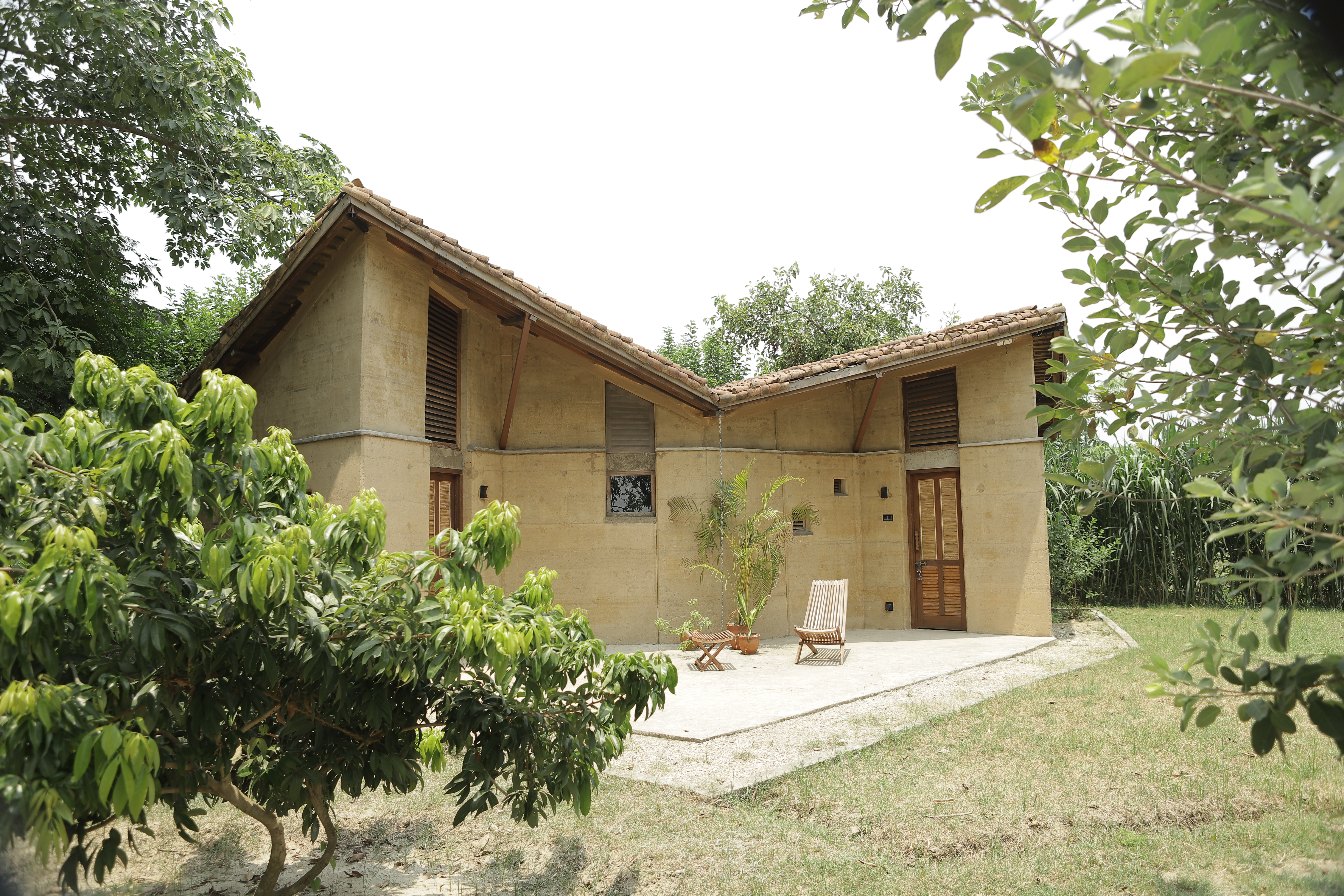 Tiger Track Eco Lodge