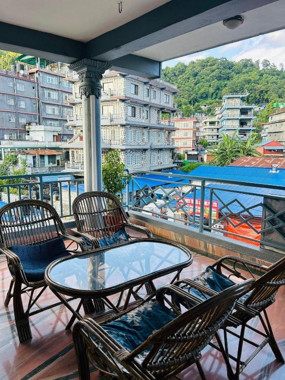 Hotel Mountain Village