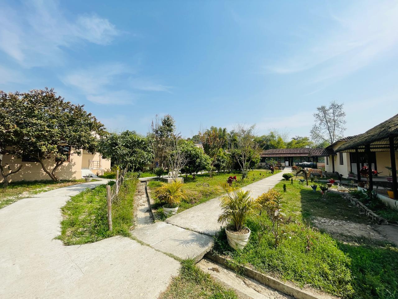 Bardia Villa Resort
