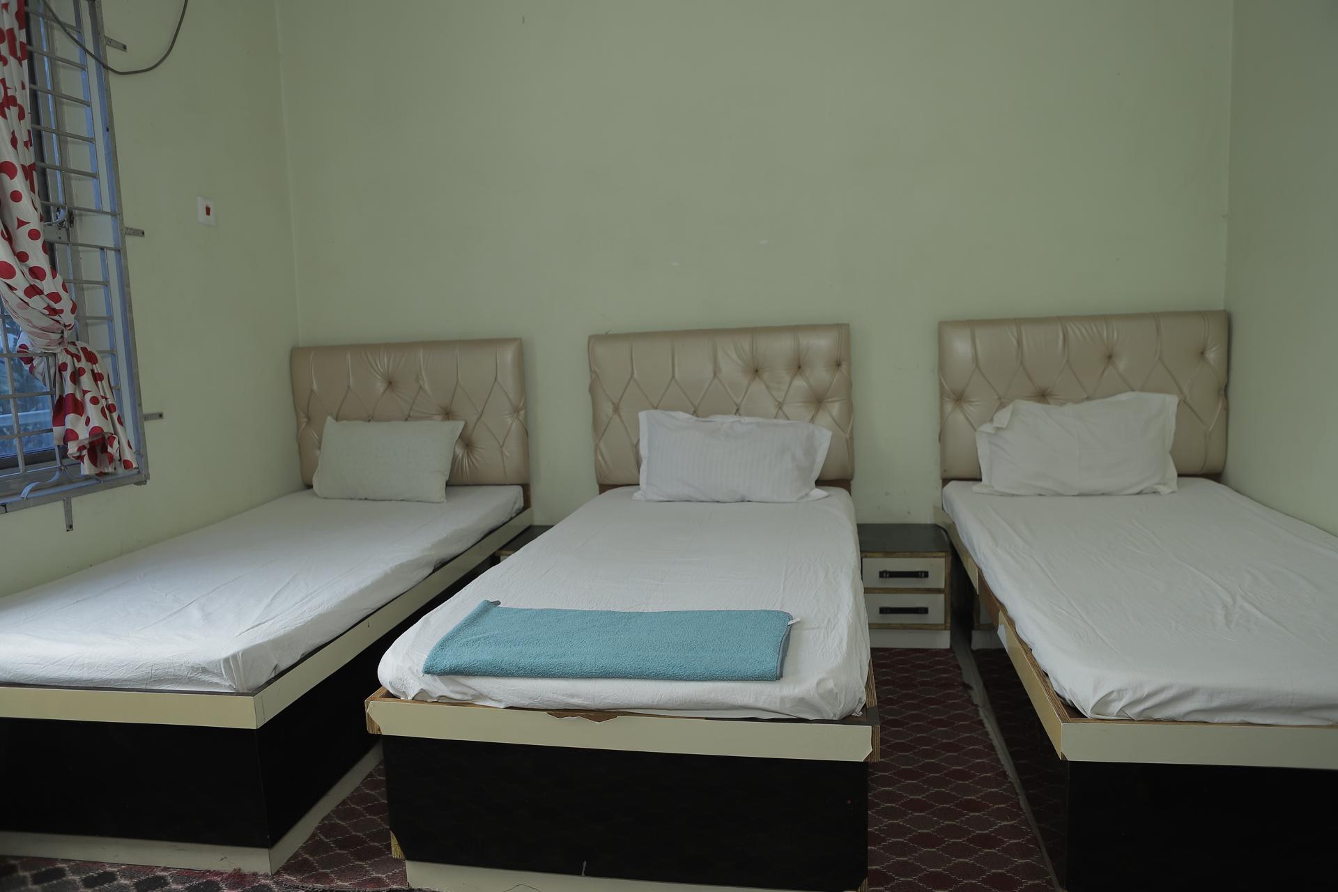 Triple Bed Room