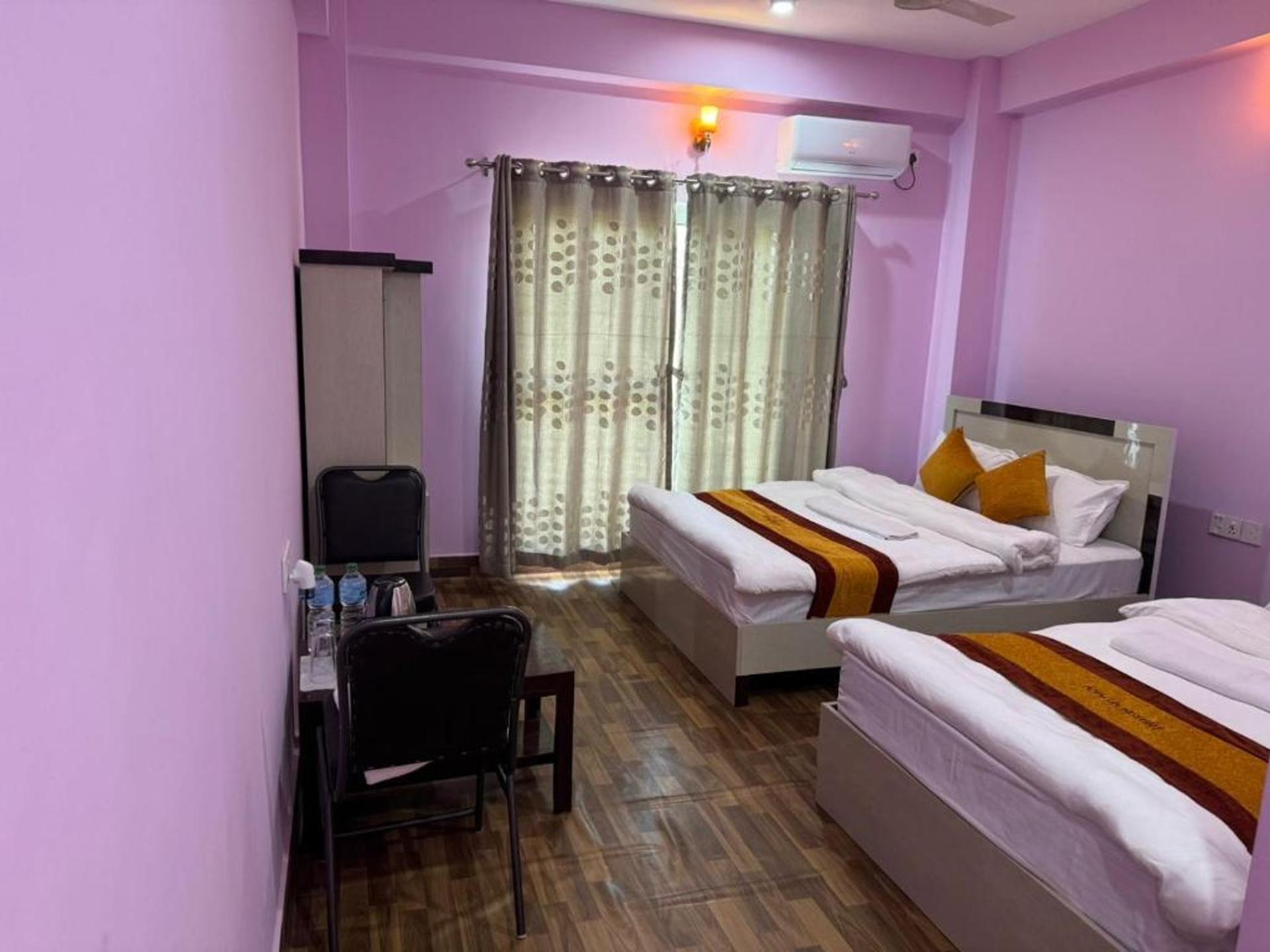 Deluxe Quadruple Room