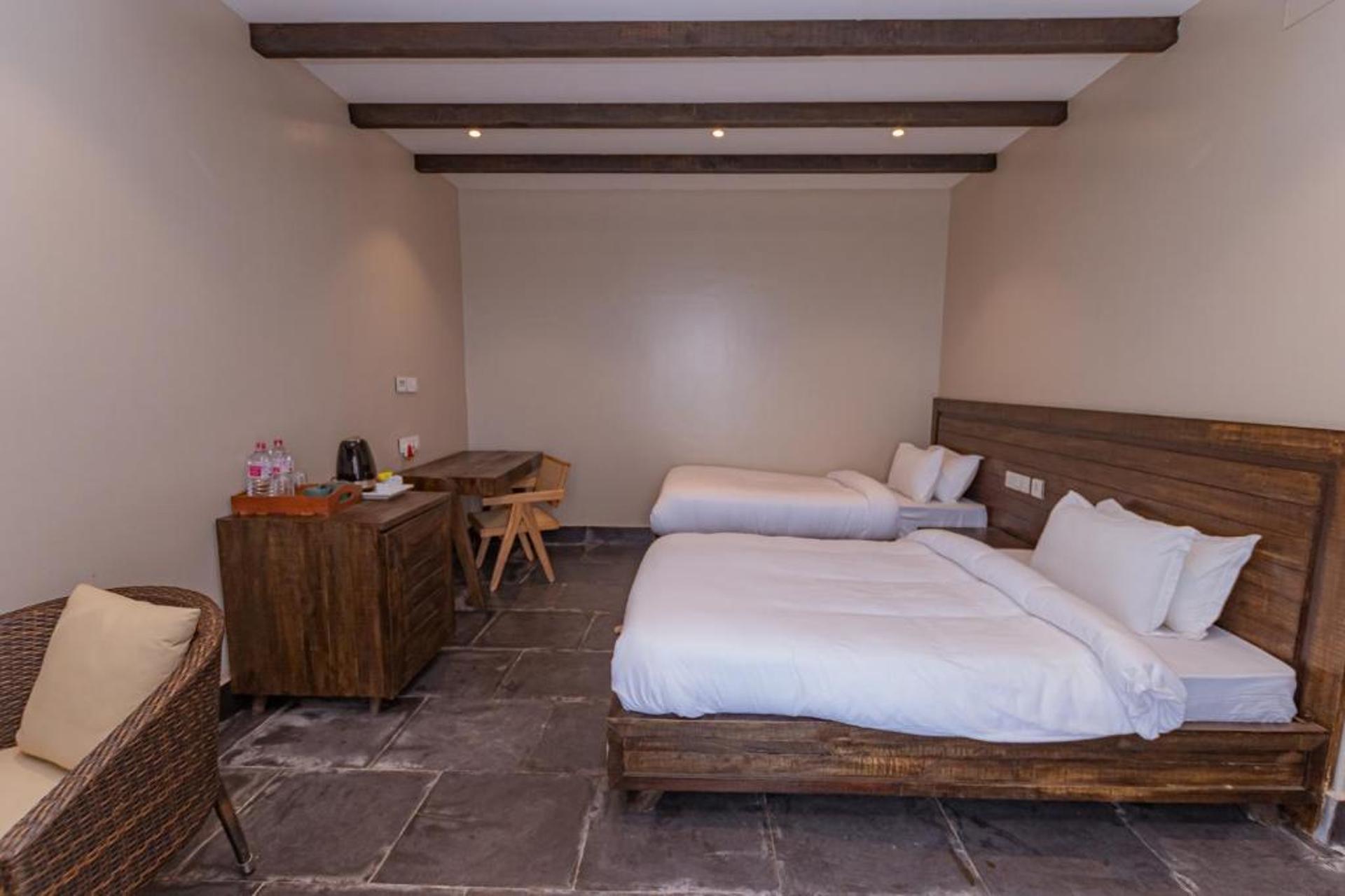 Premium Sunrise Room