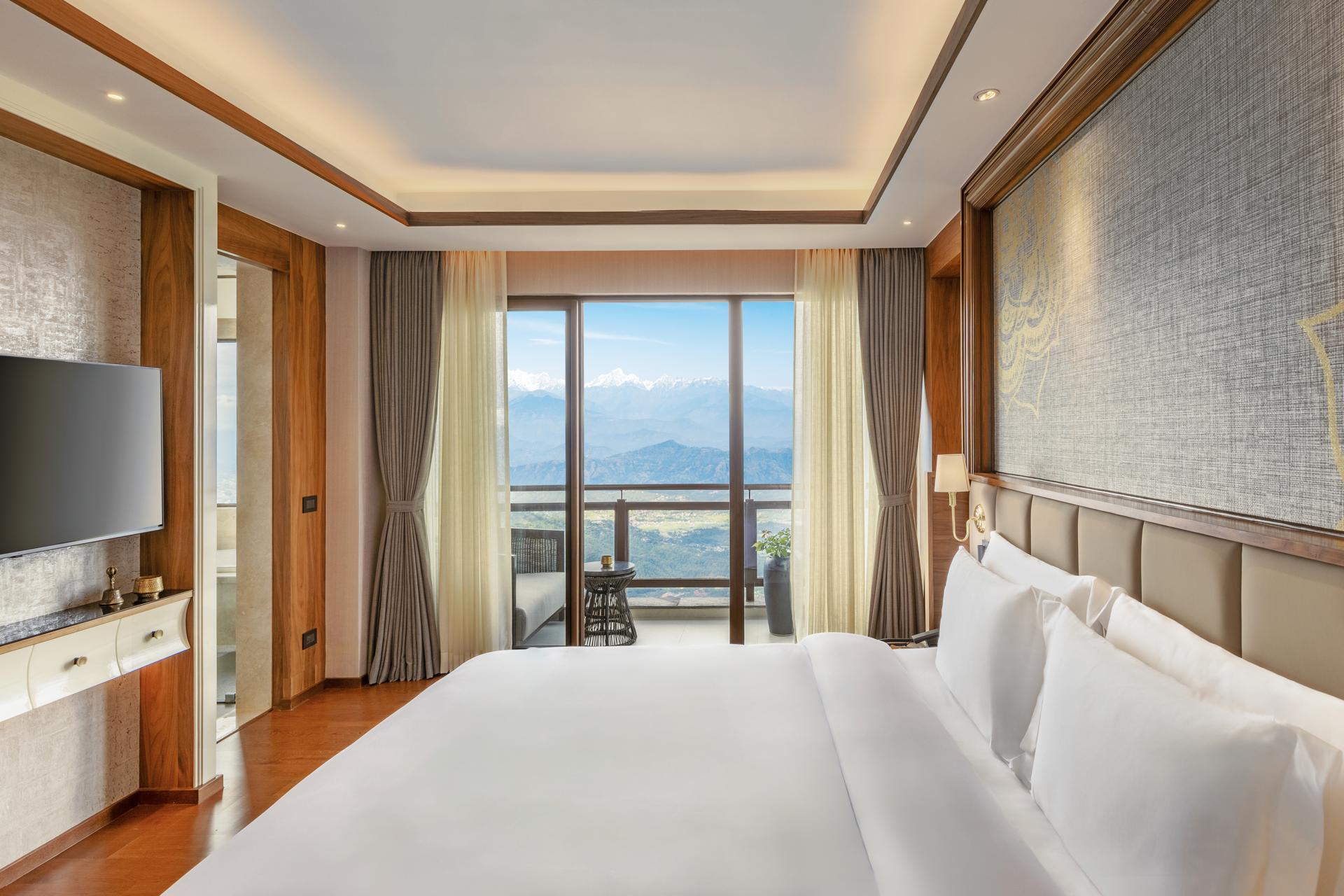 Junior Suite Himalayan View Room